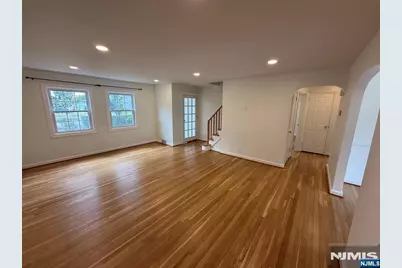 987 Pleasant Drive, New Milford, NJ 07646 - Photo 8