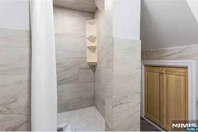 318 7th Street, Saddle Brook Township, NJ 07663 - Photo 18