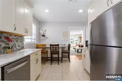 318 7th Street, Saddle Brook Township, NJ 07663 - Photo 8