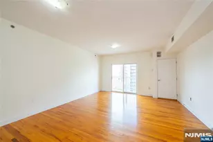 902 5th Street 406, Newark, NJ 07107 - Photo 24