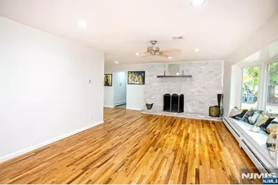 21 Hopkins Street, Hillsdale, NJ 07642 - Photo 6