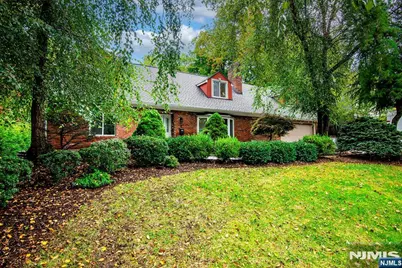 21 Hopkins Street, Hillsdale, NJ 07642 - Photo 1