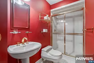 10 Kips Ridge C0010, Verona, NJ 07044 - Photo 28
