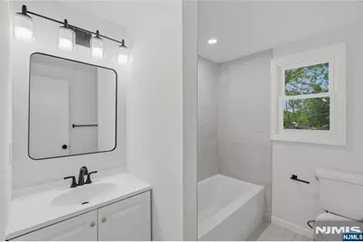 71 Montvale Avenue, Montvale, NJ 07645 - Photo 28