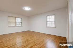 4-21 Saddle River Road 1, Fair Lawn, NJ 07410 - Photo 12