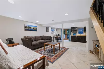 423 West Avenue, Northvale, NJ 07647 - Photo 20