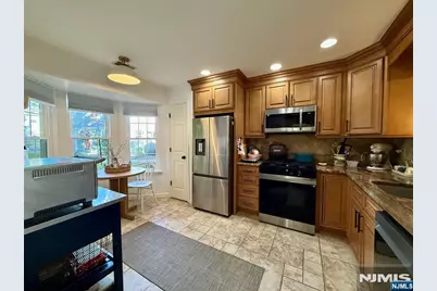 3006 Tudor Drive, Pequannock Township, NJ 07444 - Photo 4