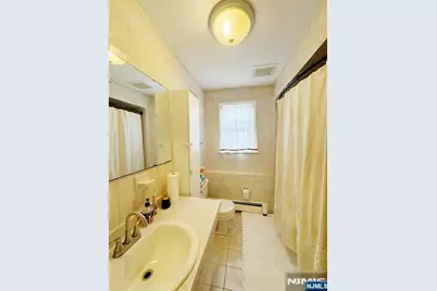351 Falmouth Avenue 1 #1, Elmwood Park, NJ 07407 - Photo 6