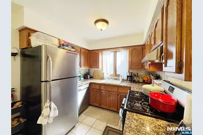 351 Falmouth Avenue 1 #1, Elmwood Park, NJ 07407 - Photo 2