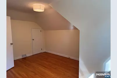 1118 Edgewood Lane, Fort Lee, NJ 07024 - Photo 26