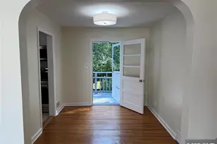 1118 Edgewood Ln, Fort Lee, NJ 07024 - Photo 8