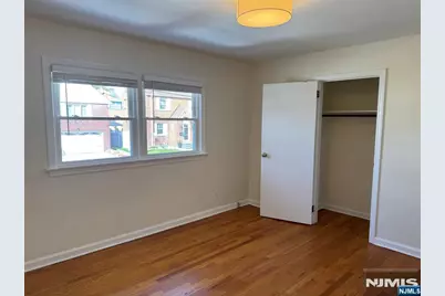 1118 Edgewood Lane, Fort Lee, NJ 07024 - Photo 14