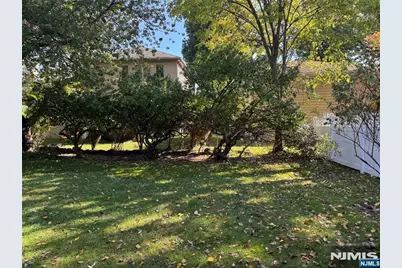 1118 Edgewood Lane, Fort Lee, NJ 07024 - Photo 34