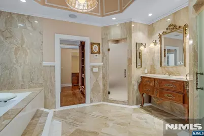 294 Oakwood Road, Englewood, NJ 07631 - Photo 34