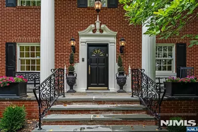294 Oakwood Road, Englewood, NJ 07631 - Photo 4