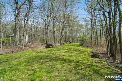 1000 Sylvan Avenue, Englewood Cliffs, NJ 07632 - Photo 32