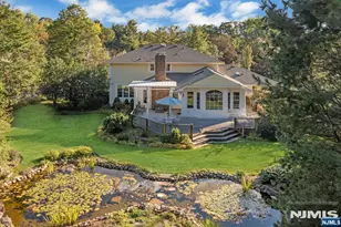 23 Ranch Rd, Upper Saddle River, NJ 07458 - Photo 38