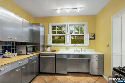694 Lotus Avenue, Oradell, NJ 07649 - Photo 16
