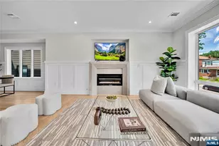 302 Coolidge Ave, Fort Lee, NJ 07024 - Photo 4