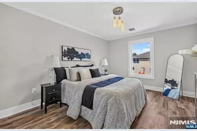 163A Kipp Avenue, Elmwood Park, NJ 07407 - Photo 24