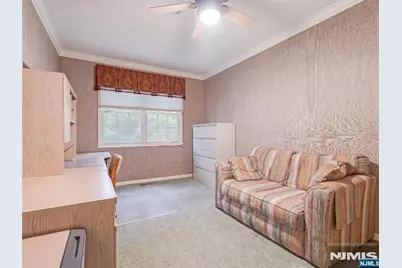 9 Goffle Brook Court 205 #205, Hawthorne, NJ 07506 - Photo 8
