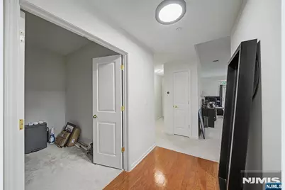 175 Rochelle Avenue 218 #218, Rochelle Park Township, NJ 07662 - Photo 22