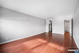 7855 Blvd 26G, North Bergen, NJ 07047 - Photo 24