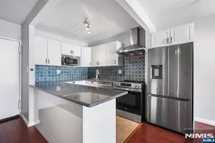 7855 Blvd 26G, North Bergen, NJ 07047 - Photo 8