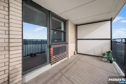 7855 Boulevard 26G #26G, North Bergen, NJ 07047 - Photo 28