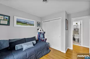 489 Jersey Ave B, Fairview, NJ 07022 - Photo 12