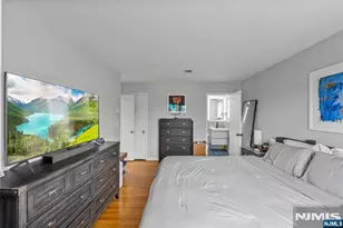 489 Jersey Ave B, Fairview, NJ 07022 - Photo 18