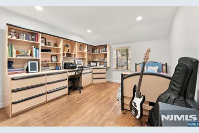 5 McKinley Avenue, Caldwell, NJ 07006 - Photo 26