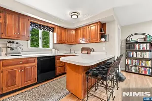 5 McKinley Ave, Caldwell, NJ 07006 - Photo 8