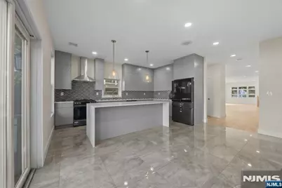 250 Hagan Place, Secaucus, NJ 07094 - Photo 8