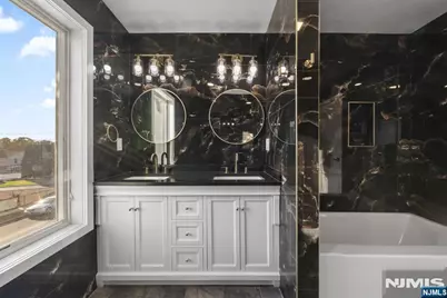 250 Hagan Place, Secaucus, NJ 07094 - Photo 34