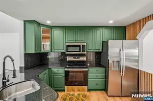 509 Ramapo Valley Rd, Oakland, NJ 07436 - Photo 6