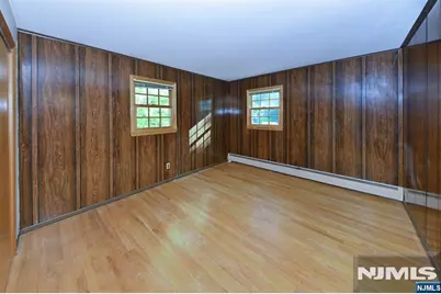 600 Mazur Avenue, Paramus, NJ 07652 - Photo 20