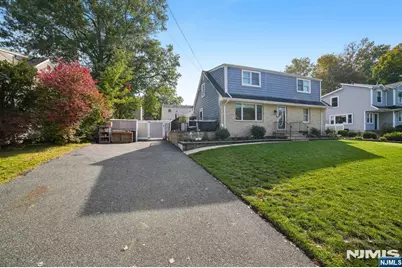 1125 Korfitsen Road, New Milford, NJ 07646 - Photo 32