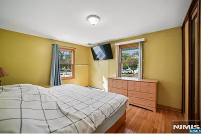 1125 Korfitsen Road, New Milford, NJ 07646 - Photo 14