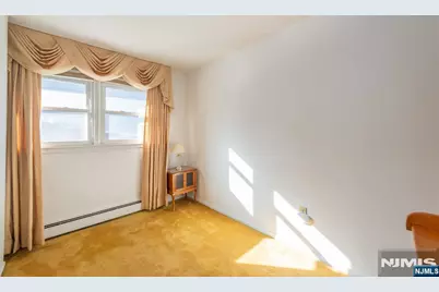 823 Alps Road, Wayne, NJ 07470 - Photo 12
