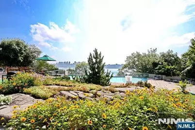 1 Horizon Road 803 #803, Fort Lee, NJ 07024 - Photo 14