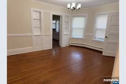 35 Gates Avenue 1 #1, Montclair, NJ 07042 - Photo 2