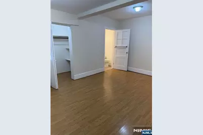 35 Gates Avenue 1 #1, Montclair, NJ 07042 - Photo 8