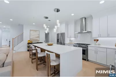 17 Fey Place, Oradell, NJ 07649 - Photo 2