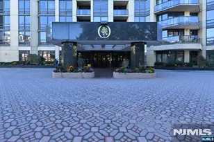 900 Palisade Ave 2306, Fort Lee, NJ 07024 - Photo 2