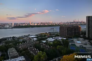 900 Palisade Ave 2306, Fort Lee, NJ 07024 - Photo 14