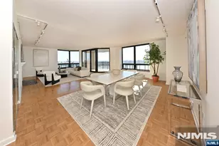 900 Palisade Ave 2306, Fort Lee, NJ 07024 - Photo 32
