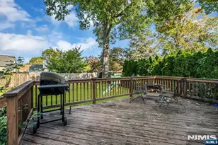 125 Romaine Ave, Maywood, NJ 07607 - Photo 26