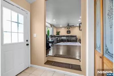 125 Romaine Avenue, Maywood, NJ 07607 - Photo 12