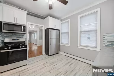 35 Dawson Avenue 2 #2, Clifton, NJ 07012 - Photo 4